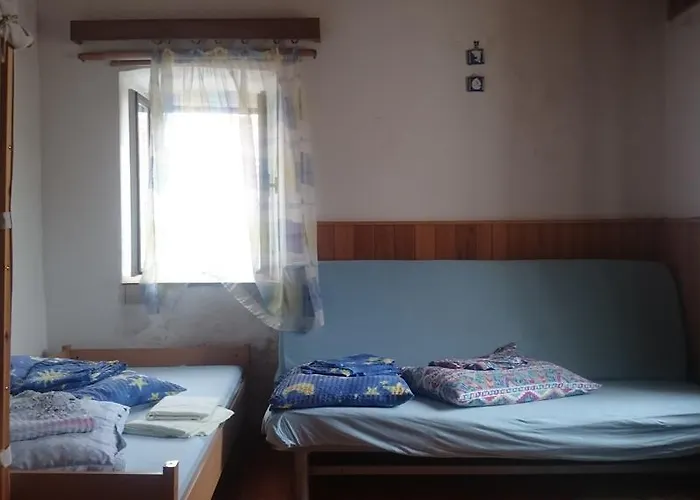 Baksaj * Prvić Luka